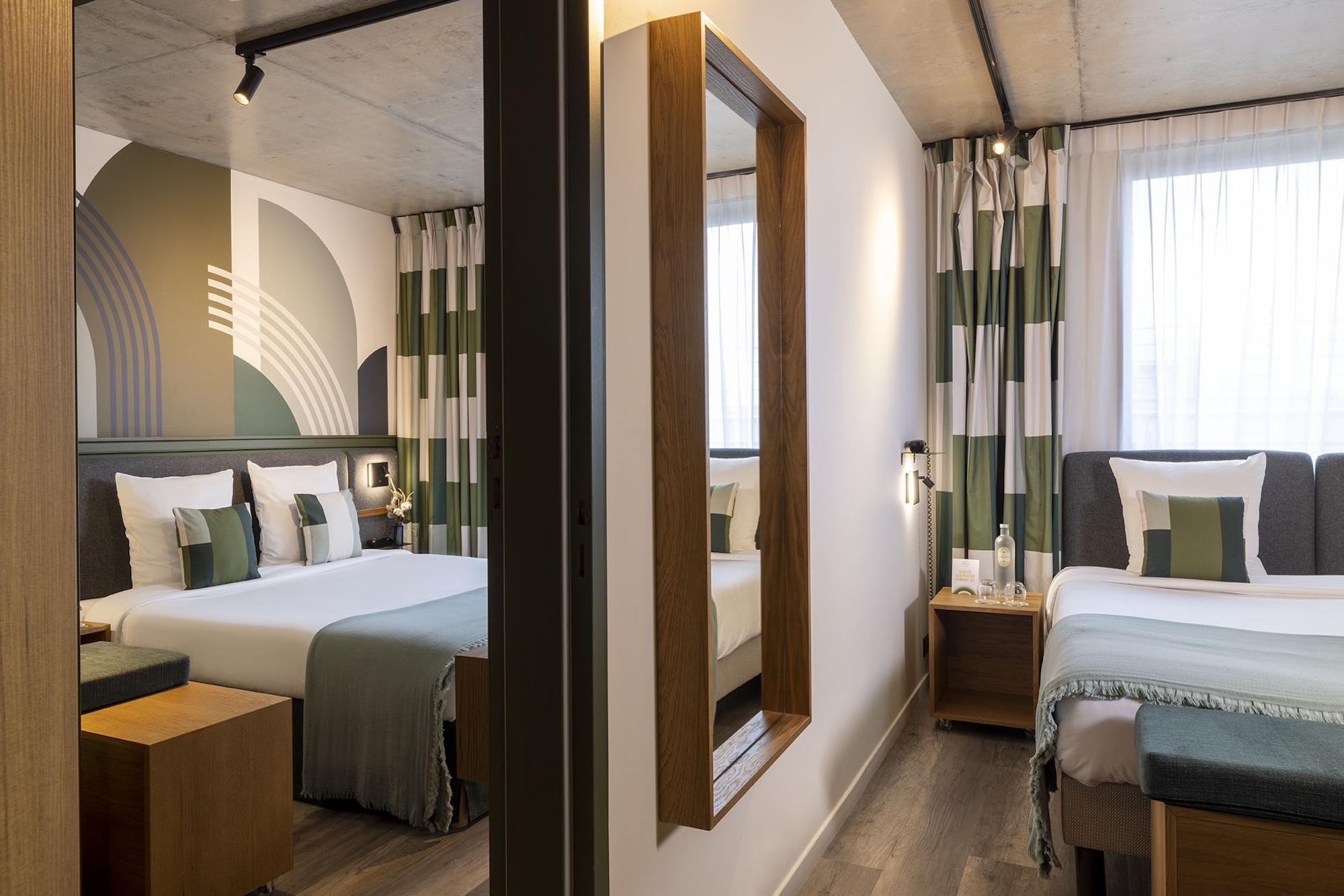 Vivez la magie de Noël en famille à Paris avec l’Hôtel La Belle Ville